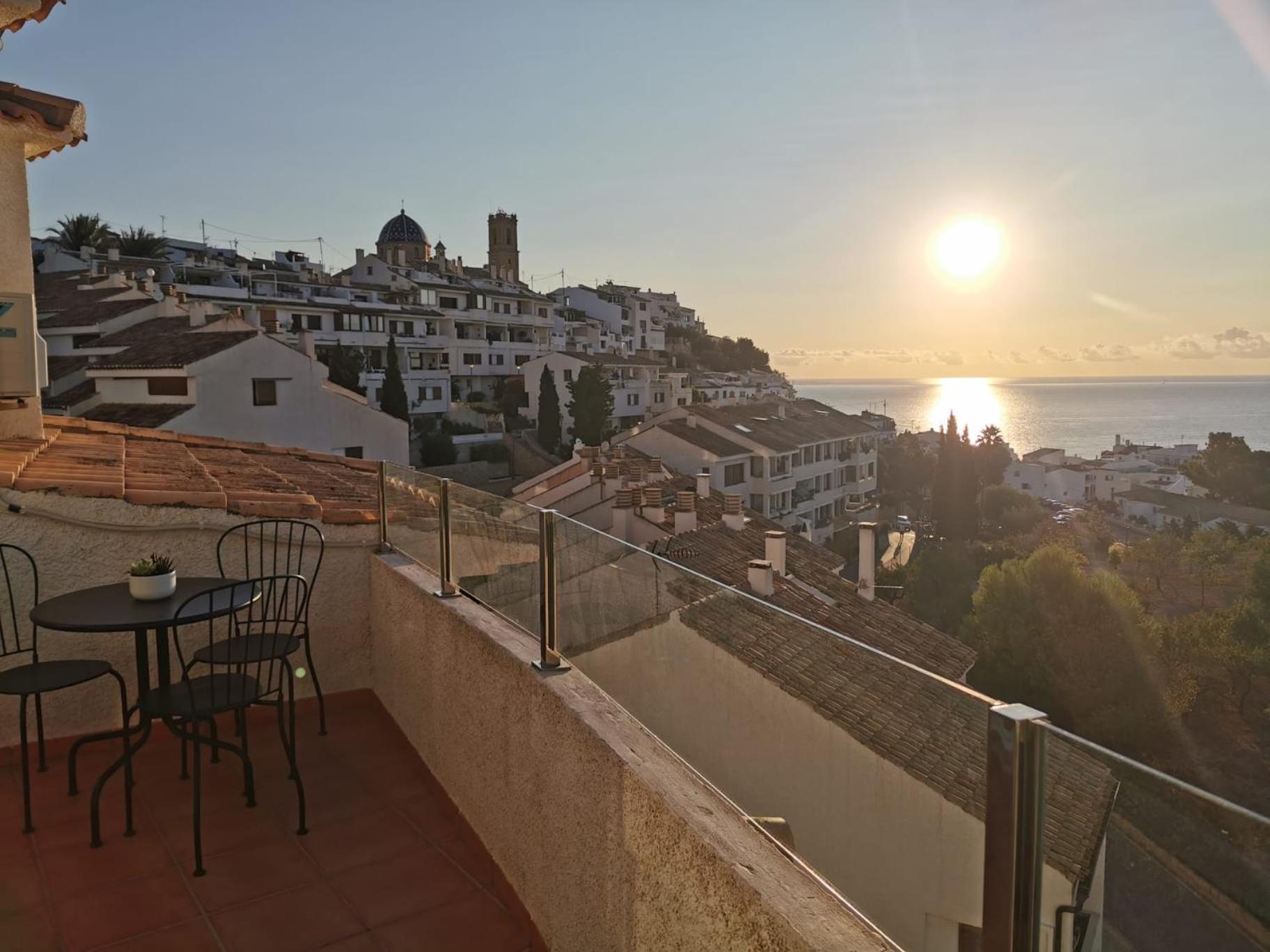 Atico-Duplex Con Vistas Al Mar Y Casco Antiguo En Altea Lejlighed Eksteriør billede